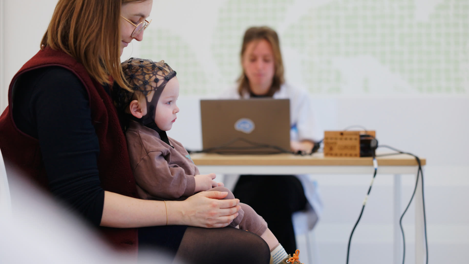 Toddler during a Brainphonics hearing session